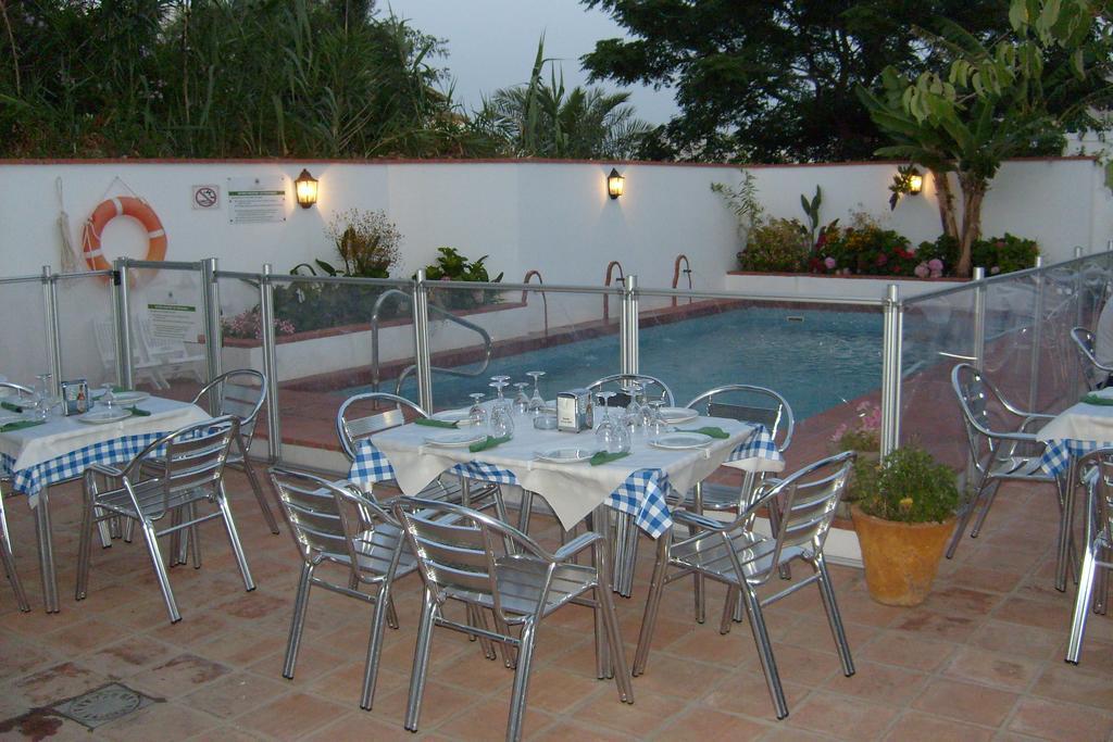 Hostal La Posada Conil De La Frontera Habitación foto